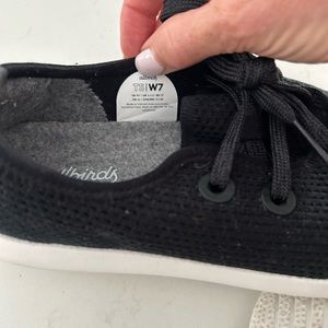 All birds black originals. Sz 7